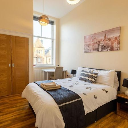 New 2 Bed Apartment With Stunning Views Of Arthur Seat Mountain 에든버러 외부 사진